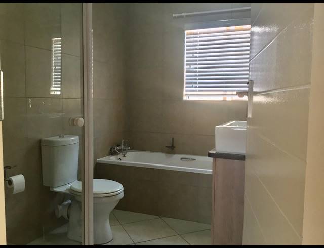 3 BEDROOM TOWNHOUSE TO LET IN MOOIKLOOF RIDGE